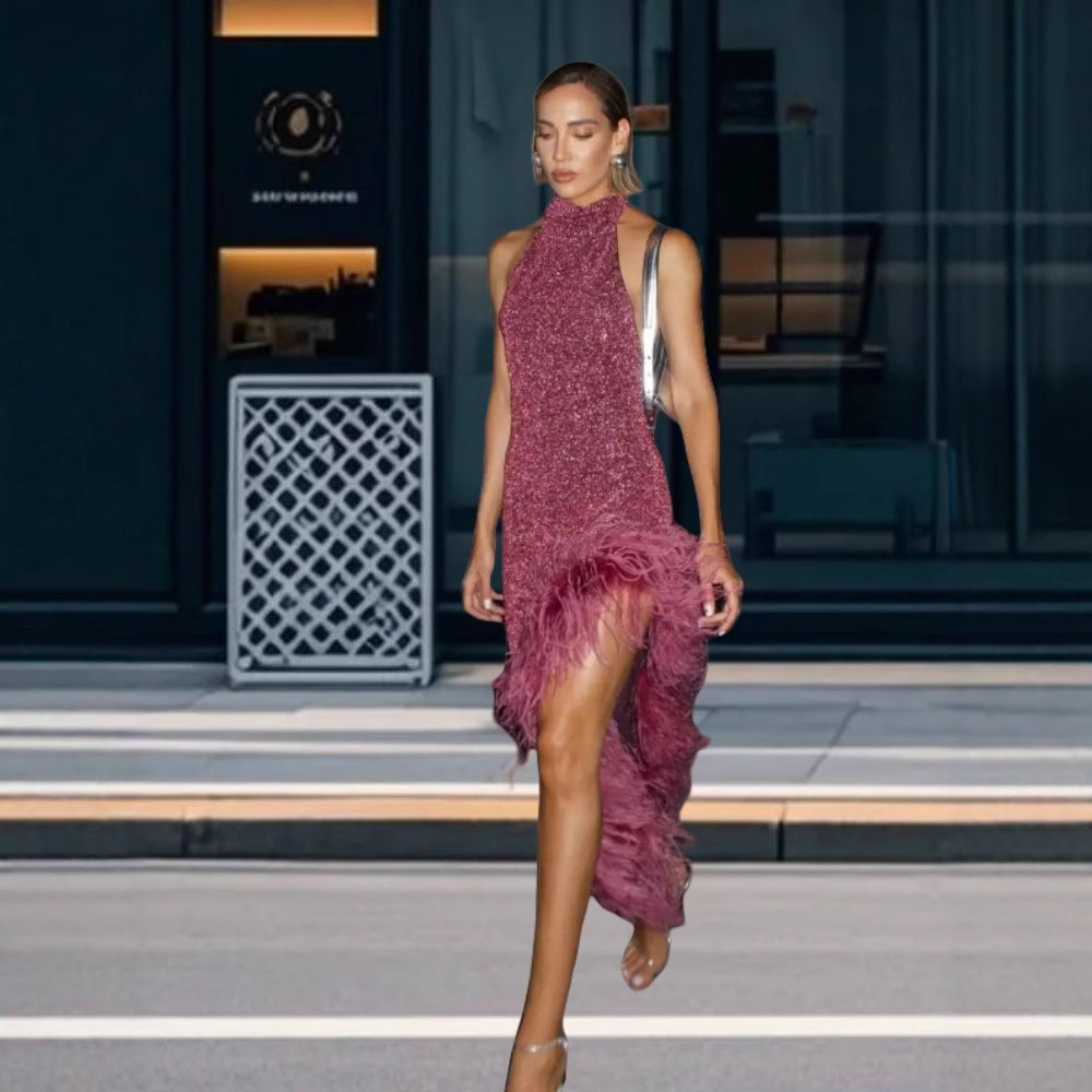 Damen Festliches Pailletten Abendkleid mit asymmetrischem Saum und Federdetails R&B
