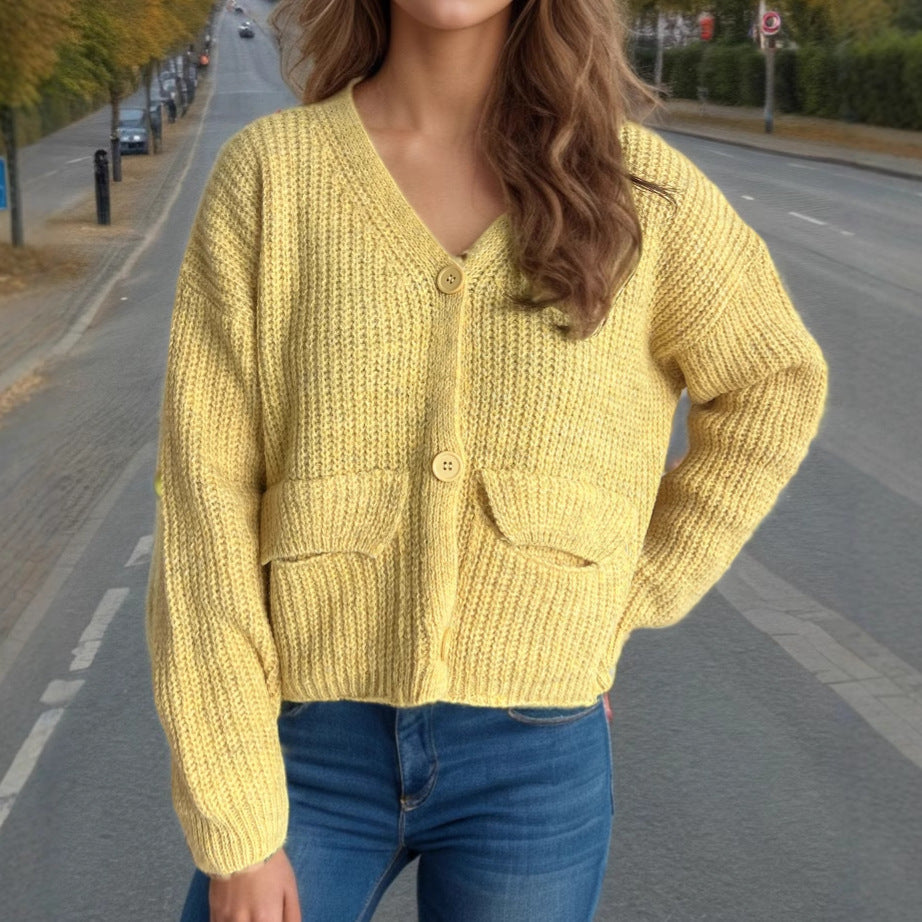 Damen oversized Strickjacke mit Knopfdetails und praktischen Taschen R&B