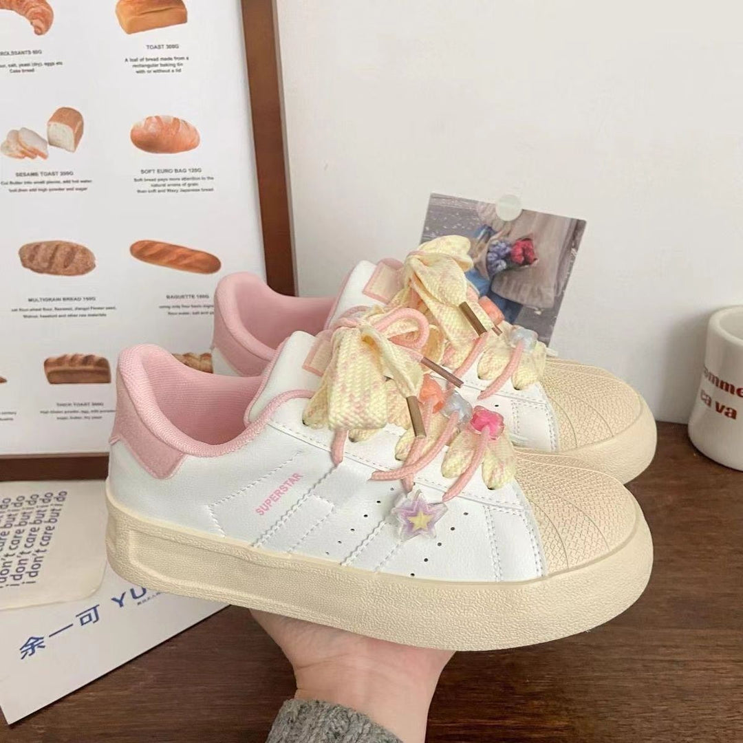 Damen modische Sneaker mit floralem Dekor und dämpfendem Sohlenprofil R&B