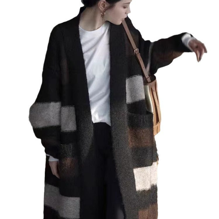 Damen Langer Strickcardigan mit geometrischem Muster R&B