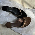 Damen elegante Zehentrenner mit modischem Schmuckdetail R&B