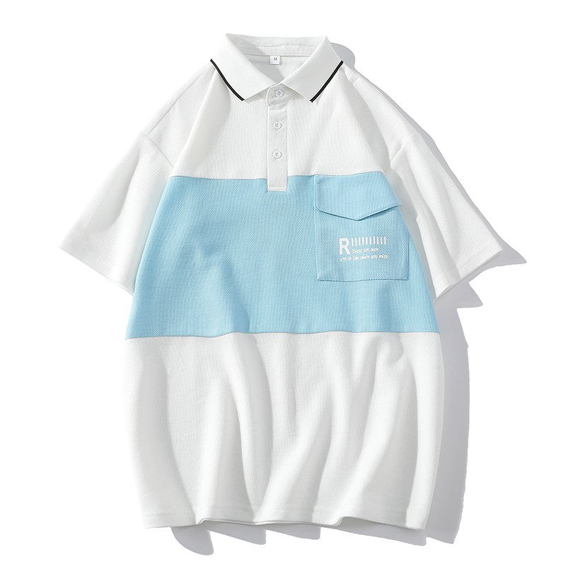 Herren Poloshirt mit modernem Schriftzug und praktischem Brusttaschen
