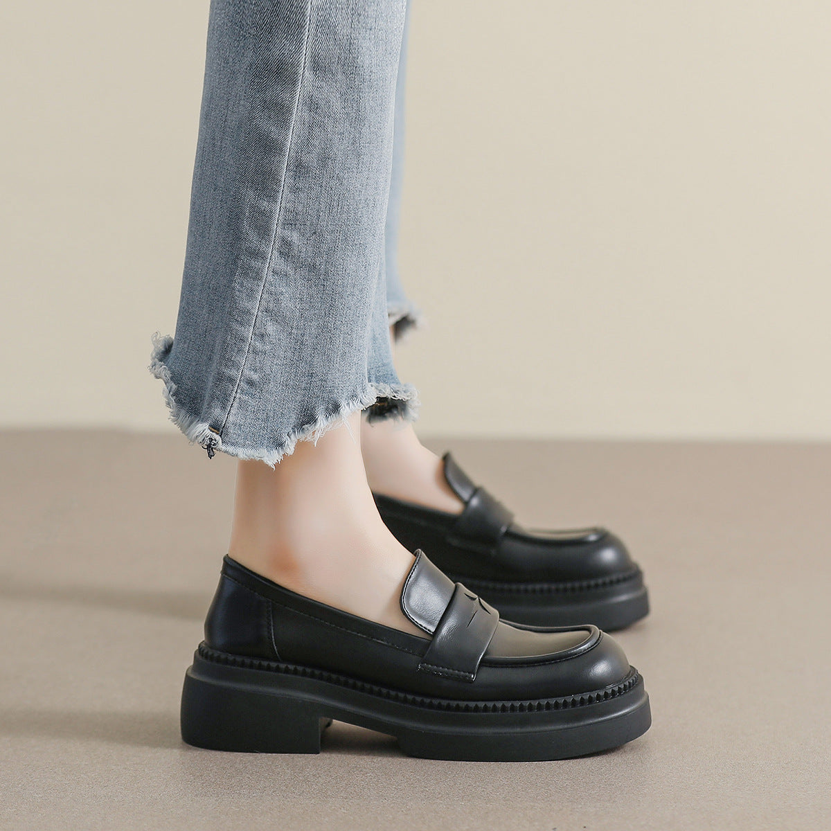 Damen Mokassins mit modischem Plateau und eleganter Schnalle