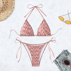 Damen Triangel-Bikini mit eleganten Bindändern und rippierter Textur