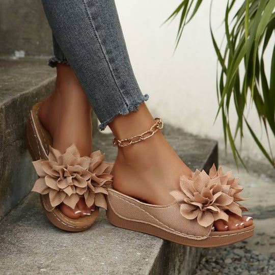 Damen trendige Slip-On Sandalen mit dekorativem Blumendesign R&B