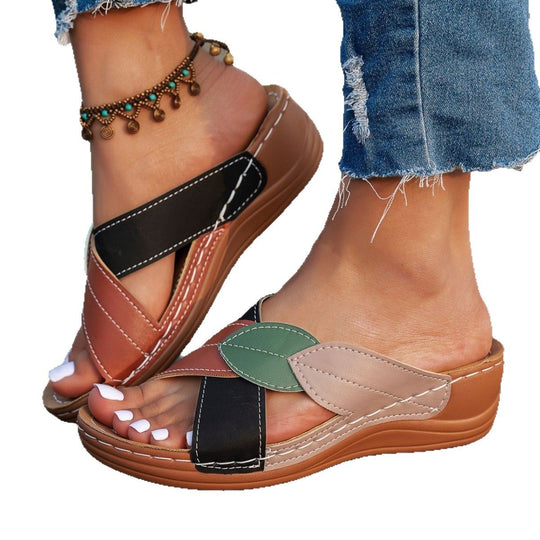 Damen Riemensandalen mit komfortablem Fußbett und modischem Blattdesign R&B