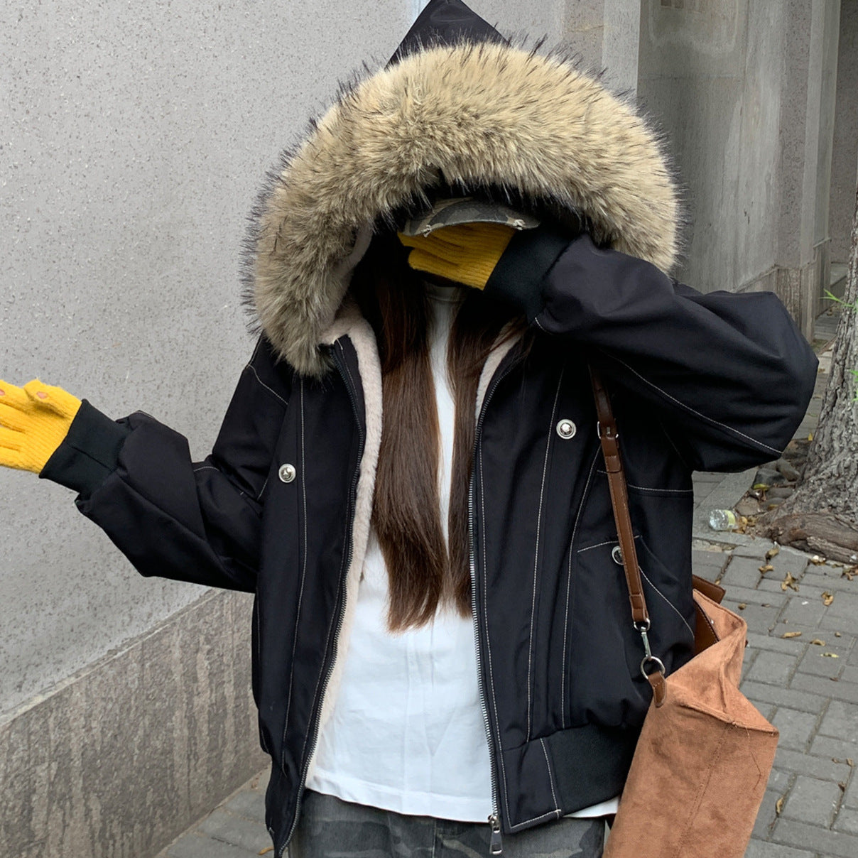 Damen gefütterte Winterjacke mit abnehmbarem Kunstfellkragen und großen Taschen R&B