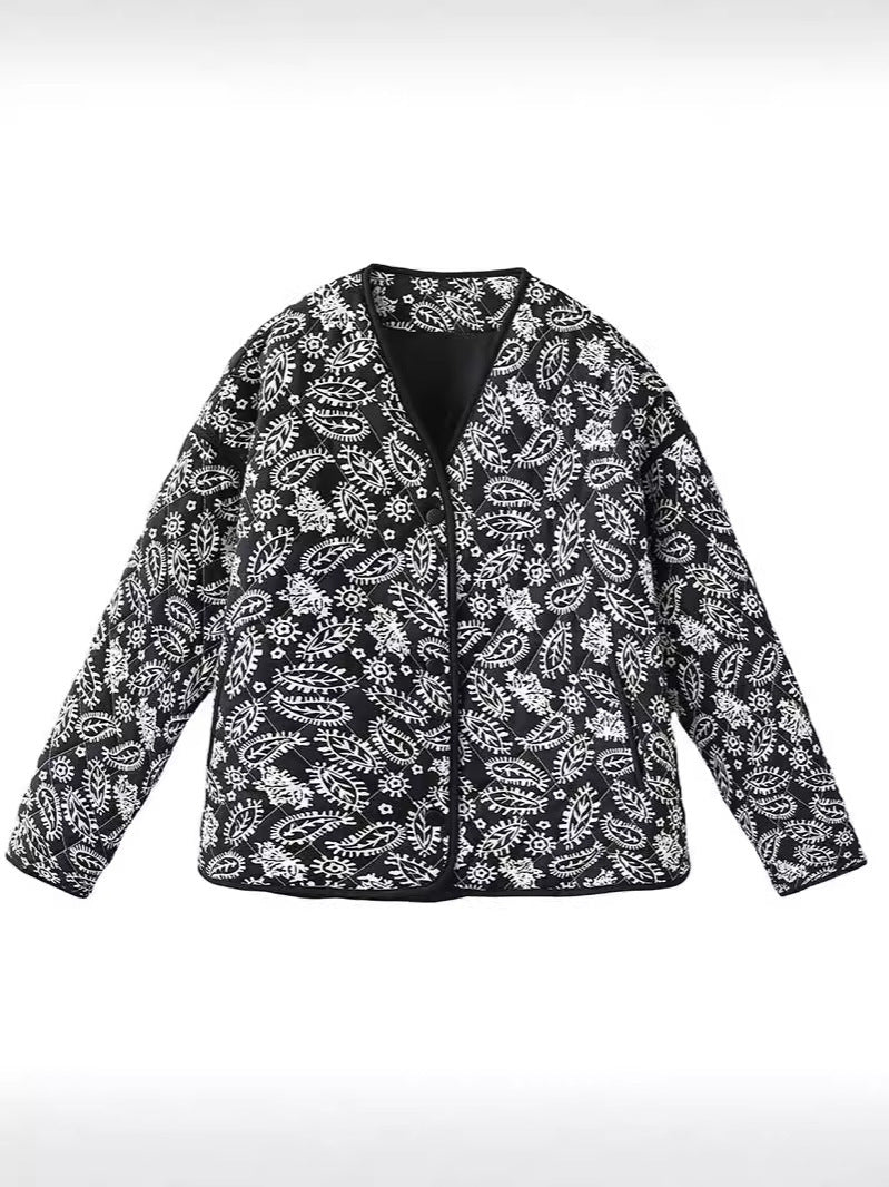Damen gesteppte Herbstjacke mit einzigartigem floralen Muster und praktischen Taschen R&B
