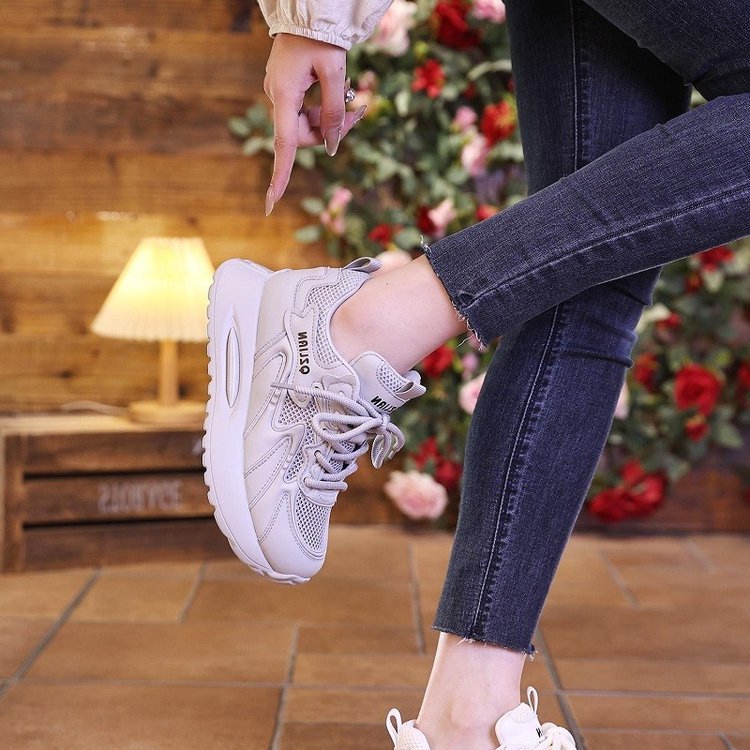 Damen Sportliche Air-Sneaker mit atmungsaktiver Mesh-Oberfläche R&B
