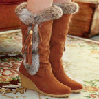 Damen Wedge-Stiefel mit kuscheligem Kunstfell und modischen Quasten R&B