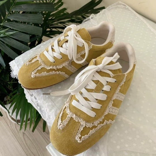 Damen Sneaker mit verspieltem Spitzen-Design und komfortabler Sohle R&B