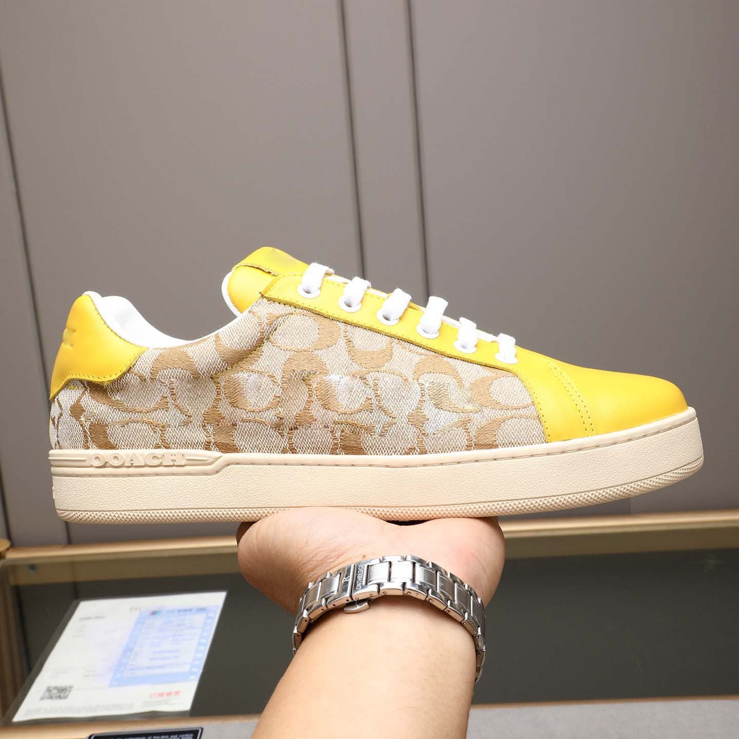 Damen Hochwertige Freizeitsneaker mit modischem Oberflächenmuster und rutschfester Sohle R&B