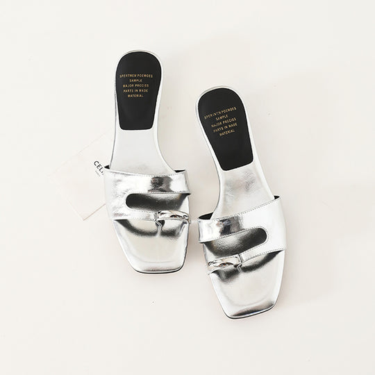 Damen modische Slides mit exklusivem Kettendetail R&B