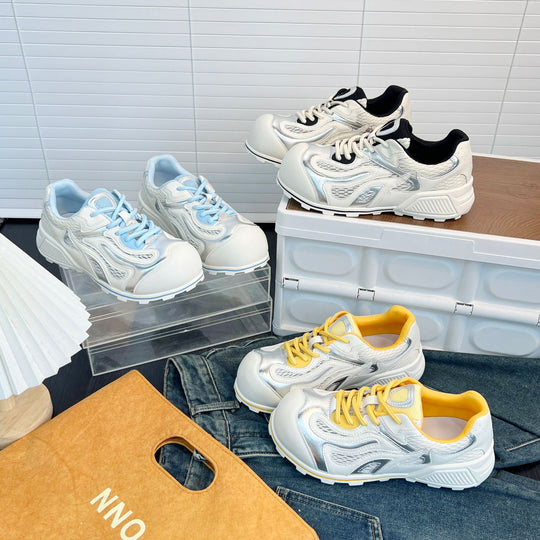 Damen Sportliche Sneakers mit reflektierenden Akzenten und atmungsaktiven Netzeinsätzen R&B
