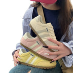 Damen Sportliche Sneakers mit strukturiertem Obermaterial und rutschfester Sohle