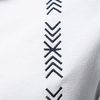 Herren nan legeres Polo mit kurzer Knopfleiste, gesticktem Pfeilmotiv-Panel und Stehkragen R&B