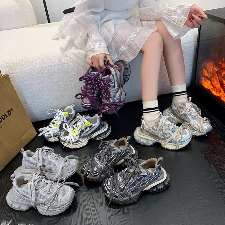 Damen sportliche Sneakers mit robustem Sohlenprofil und innovativem Design R&B