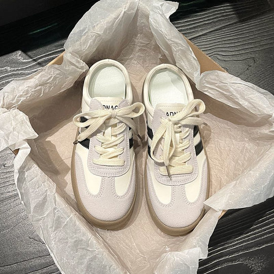 Damen Sneakers im sportlichen Retro-Stil mit atmungsaktiven Einsätzen R&B