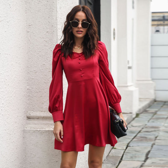 Damen Satin Kleid mit Knopfdetails und Puffärmeln R&B