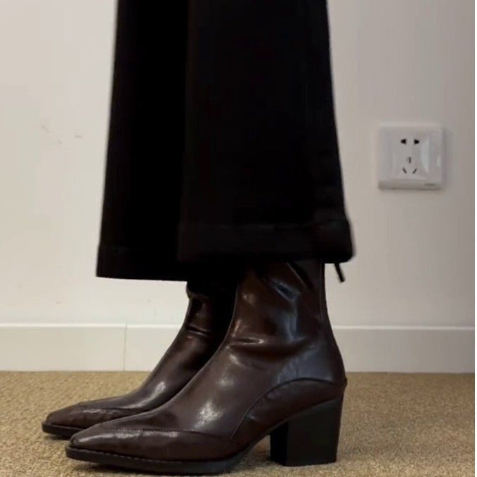 Damen Stiefeletten mit spitz zulaufendem Design und elegantem Blockabsatz