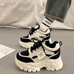 Damen Chunky Sneakers mit dicker Sohle und modischem Design