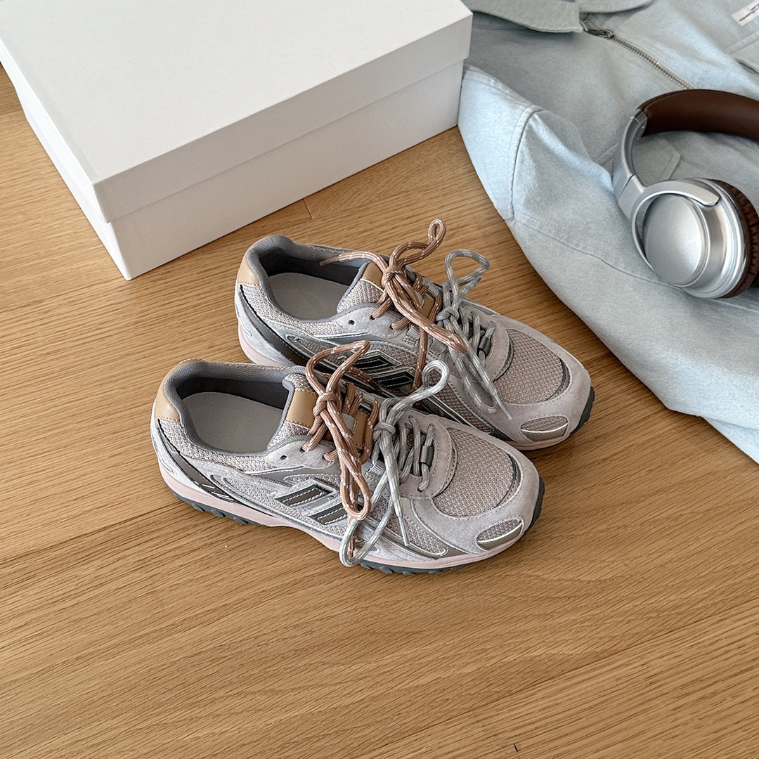 Damen Sportliche Trail-Laufschuhe mit atmungsaktiver Mesh-Oberfläche und rutschfester Sohle R&B