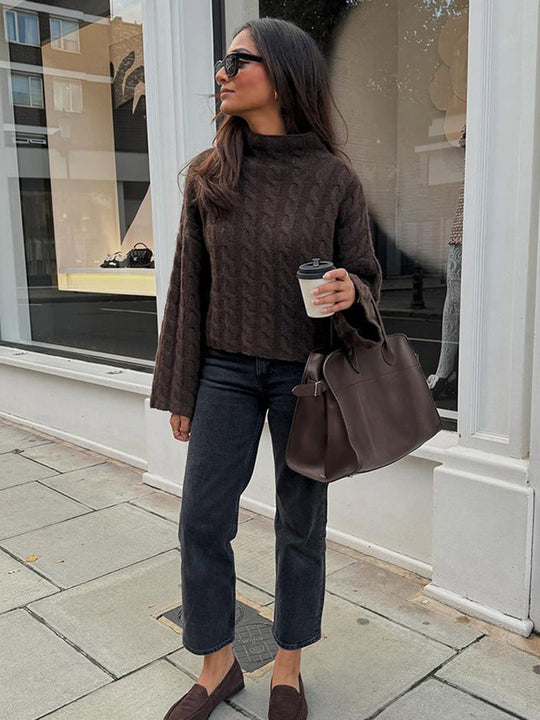 Damen modischer Rollkragenpullover aus strukturiertem Strickmaterial R&B