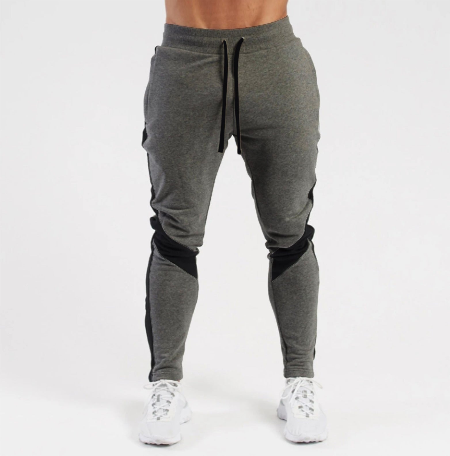Herren Sportliche Jogginghose mit innovativem Schnitt und elastischem Bund