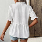 Damen Blusenshirt mit Rüschendetails und punktuellem Design EB