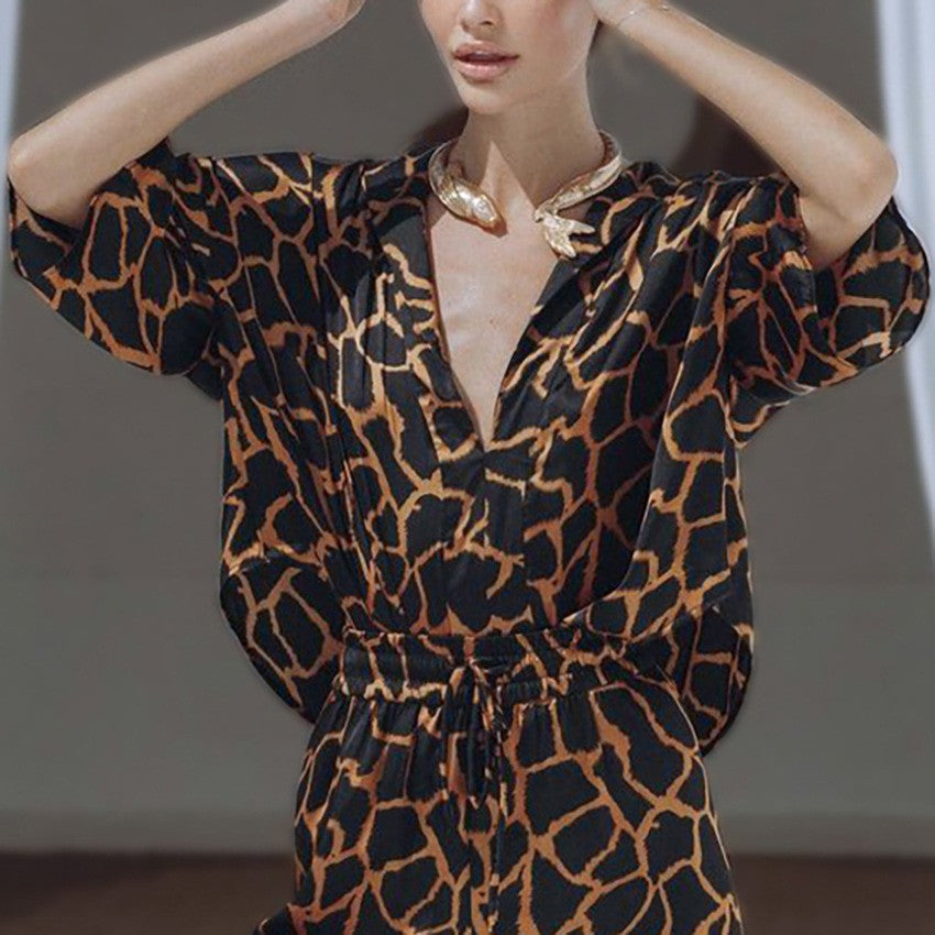 Damen Jumpsuit mit weit geschnittenen Beinen und elegantem Giraffenmuster R&B