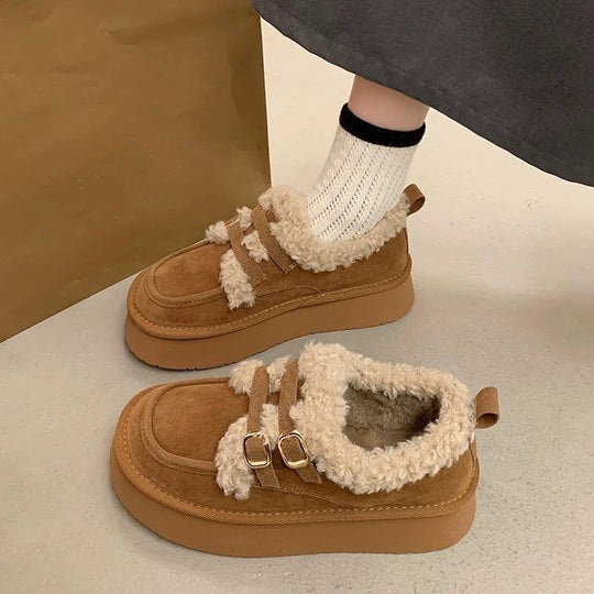 Damen bequeme Platformsneaker mit modischem Flauscheinsatz und elegantem Doppelklettverschluss R&B