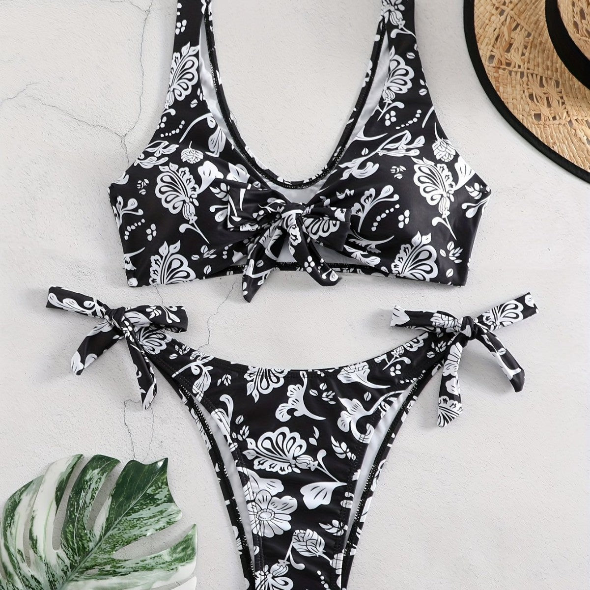 Damen Triangel-Bikini mit verspieltem Knoten-Detail R&B