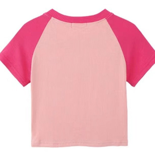 Damen Cropped T-Shirt mit kontrastierenden Ärmeln und modernem Aufdruck R&B