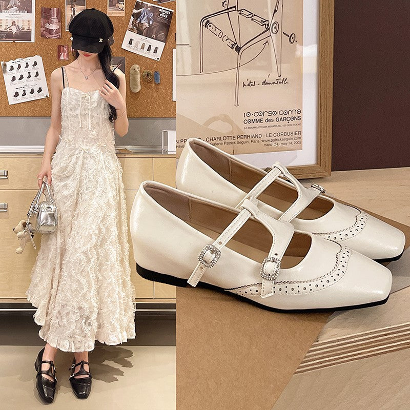 Damen Ballerina mit modischen Schnallen und elegantem Durchbruchdesign