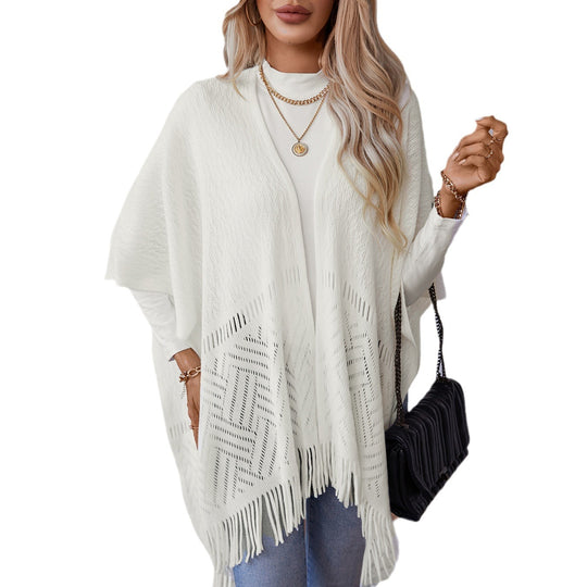 Damen eleganter Strickponcho mit fransigen Details und markantem Muster R&B