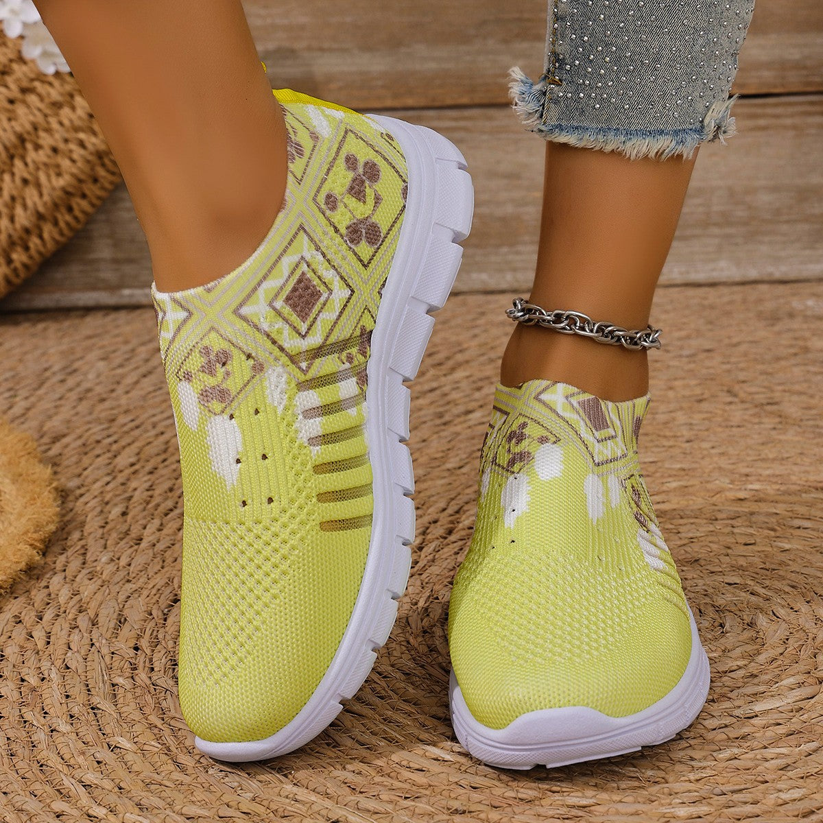 Damen Komfortable Slip-On Sneakers mit modischem Mustermix R&B