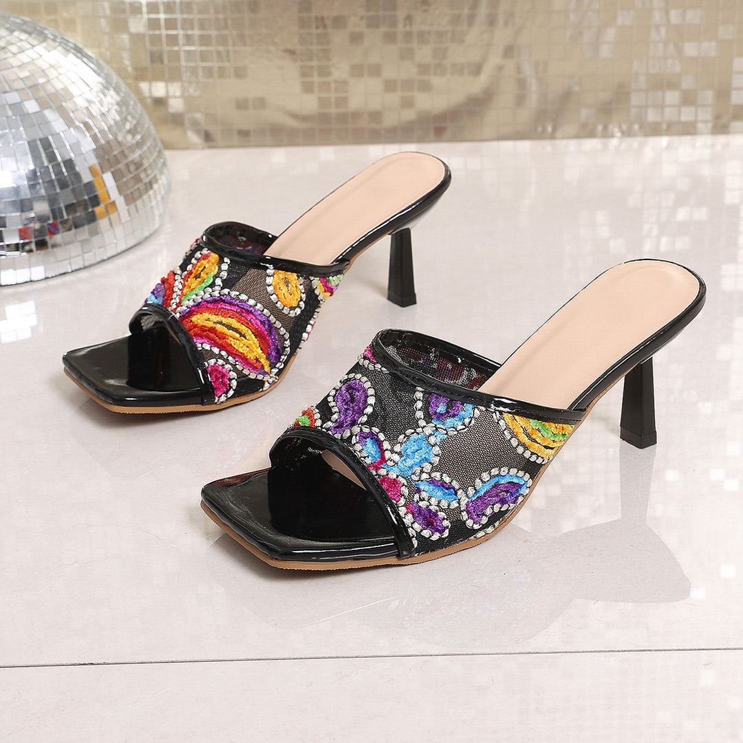 Damen Modische Sandaletten mit buntem Stickdesign und elegantem Schaft R&B