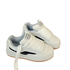 Damen Sportliche Sneakers in modischem Retro-Look mit speziellen Akzenten