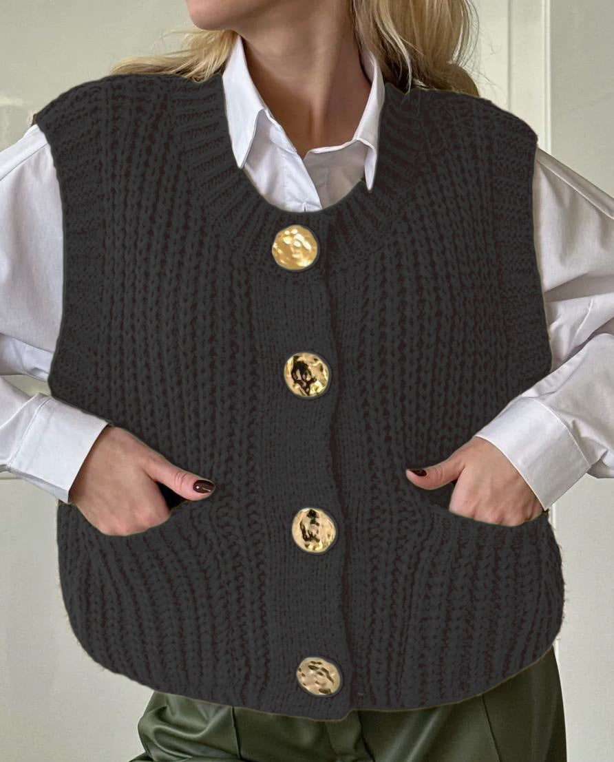 Damen gemütliche Strickweste mit großen Knöpfen und praktischen Taschen R&B