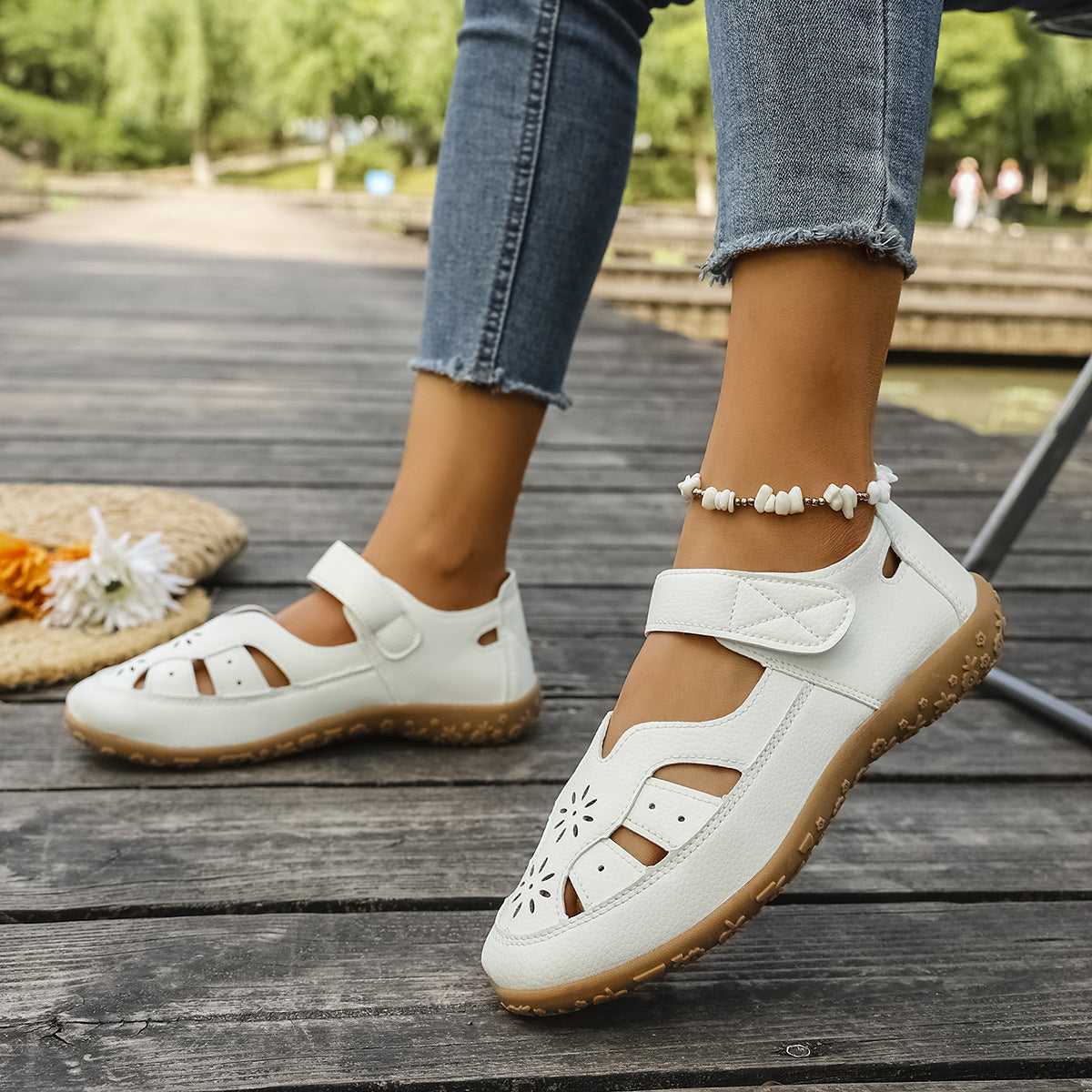 Damen Komfortable und atmungsaktive Sandaletten mit verstellbarem Klettverschluss R&B