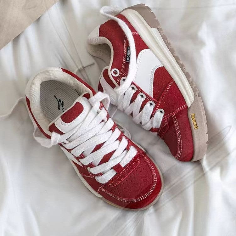 Damen Sportliche Sneakers mit weichem Wildleder-Obermaterial