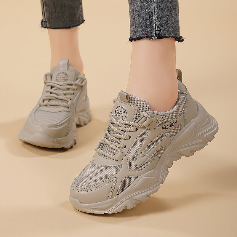Damen sportive Sneakers mit atmungsaktivem Obermaterial und dämpfender Sohle