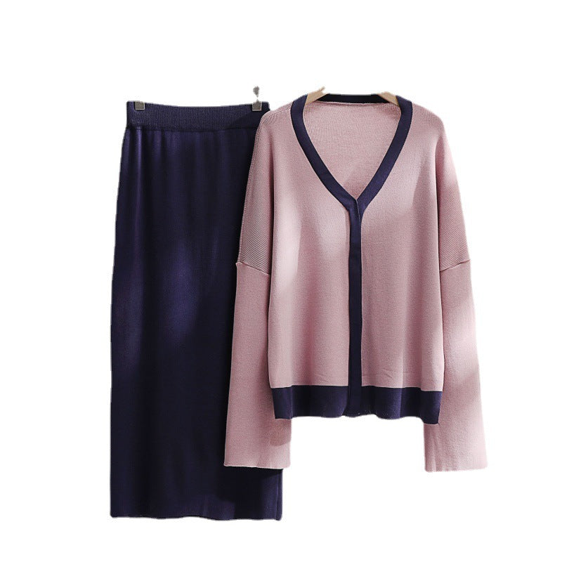 Damen elegantes Strick-Kombinationsset mit tiefem V-Ausschnitt und Kontrastdetails R&B