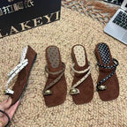 Damen Modische Zehentrenner-Sandalen mit dekorativen Riemen und ergonomischem Fußbett R&B