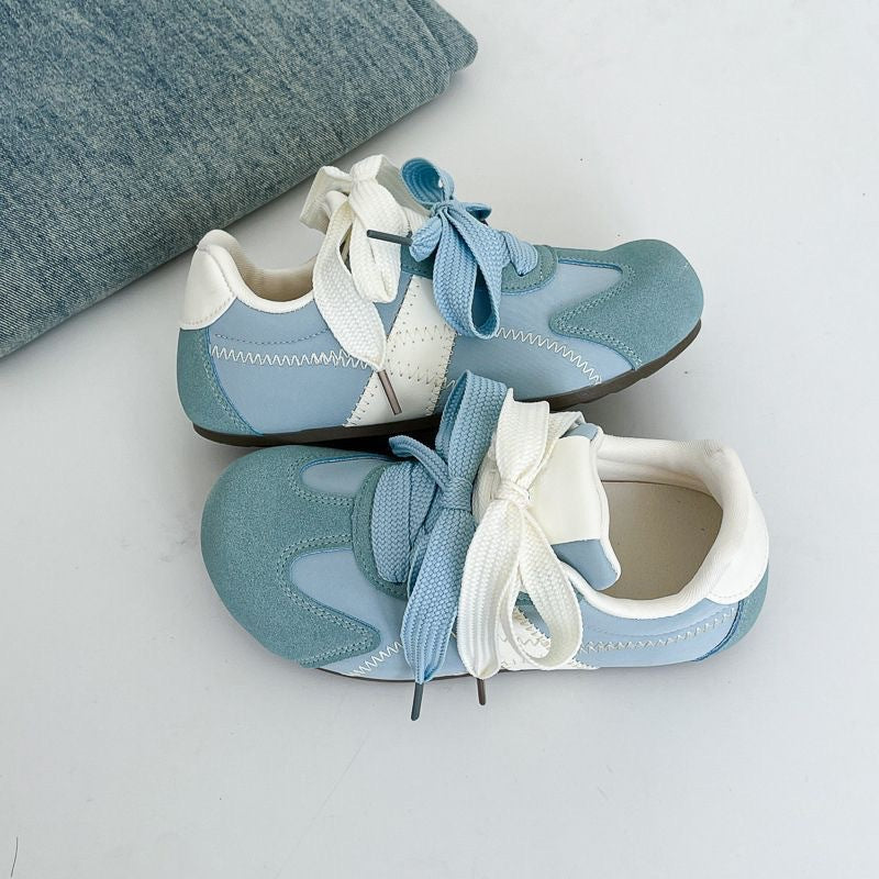 Damen modische Sneakers mit besonders weichem Obermaterial und einstellbarem Klettverschluss R&B