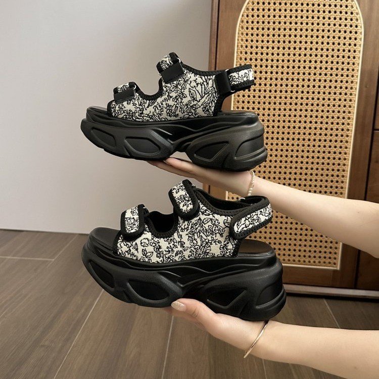 Damen Glamouröse Plateau-Sandalen mit verstellbaren Riemen und funkelnden Applikationen R&B
