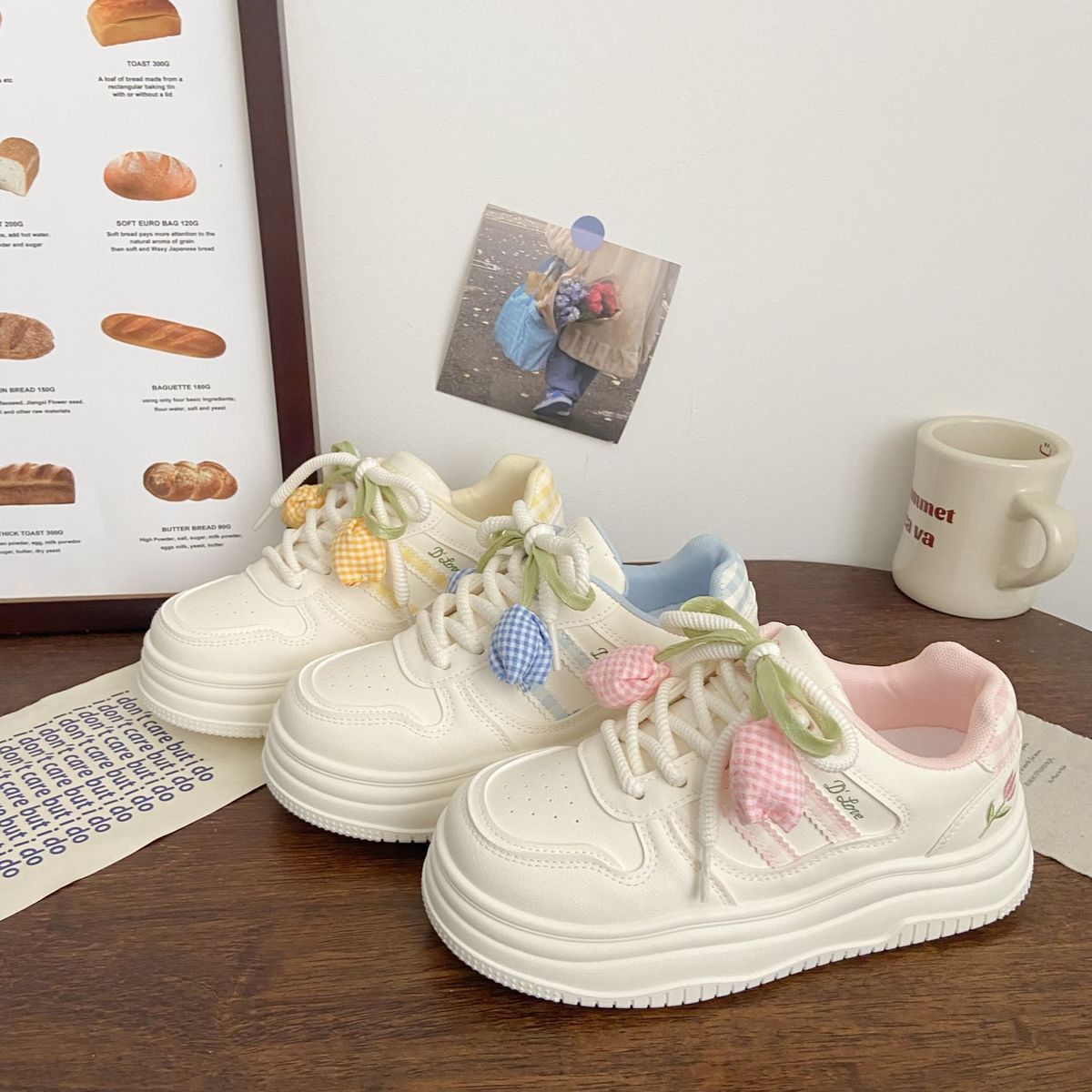 Damen Modische Sneakers mit verspielten Basketdetails und dämpfender Sohle
