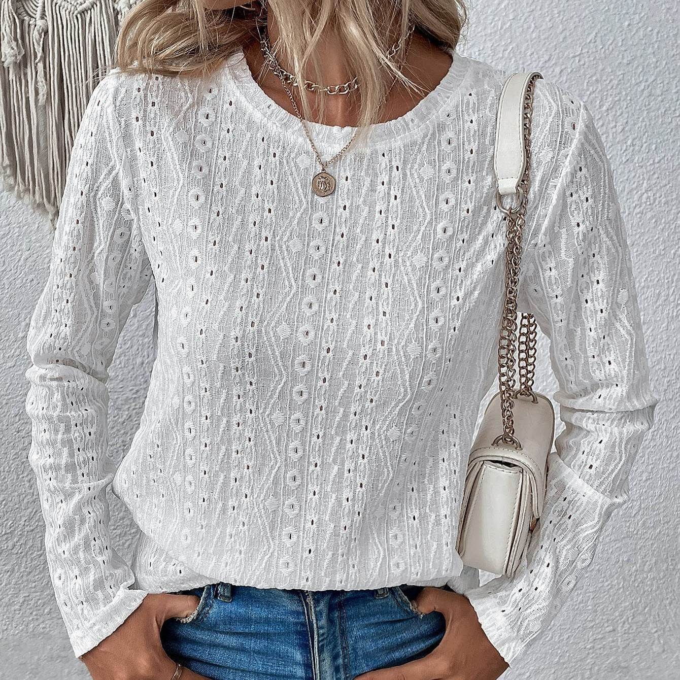 Damen Elegante und luftige Bluse mit Stickerei R&B
