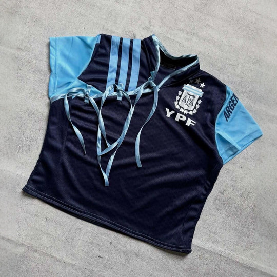 Damen Sport-Trikot mit figurbetontem Schnitt und innovativen Krawatten R&B