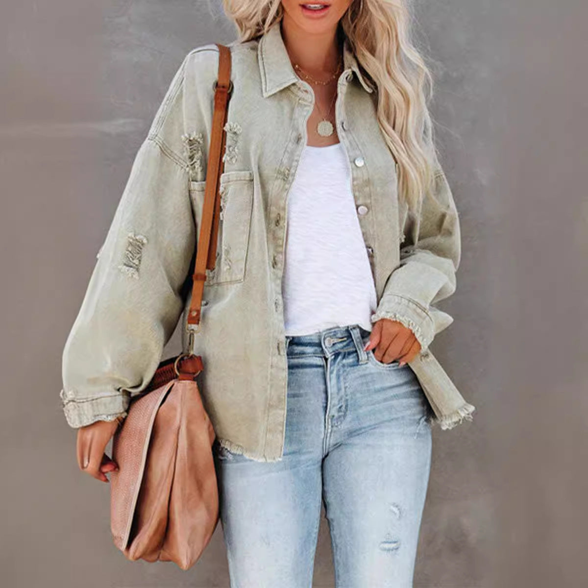 Damen Oversize Denimjacke mit Raffung und fransigem Saum R&B